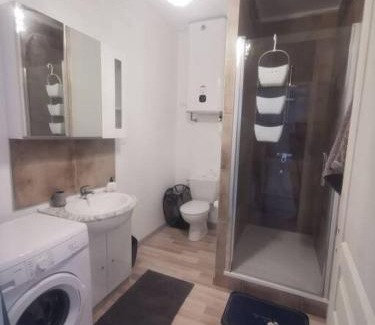 Saint-Bonnet-le-Chateau Apartamento | Appartement