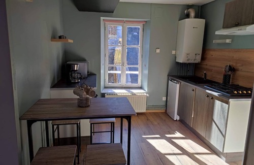 Sedan Apartamento | Appartement à 100m du Plus Grand Château Fort D'europe