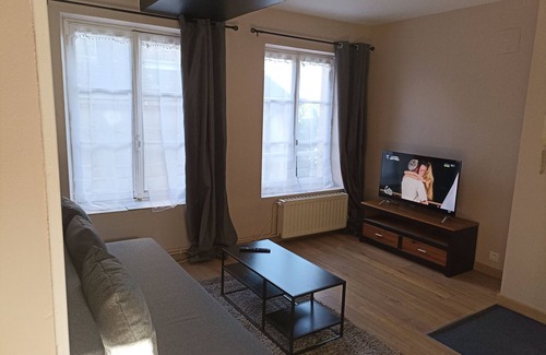 Sedan Apartamento | Appartement à 100m du Plus Grand Château Fort D'europe