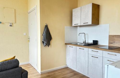 Parthenay Apartamento | Appartement - 1 chambre - Centre-ville