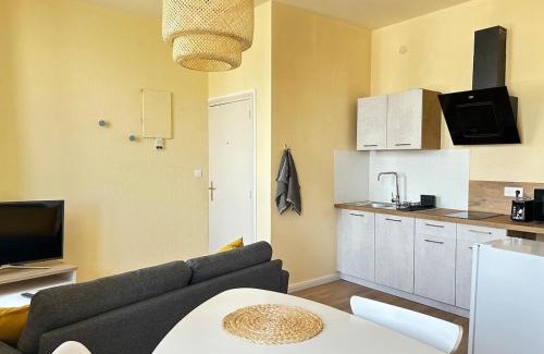 Parthenay Apartamento | Appartement - 1 chambre - Centre-ville