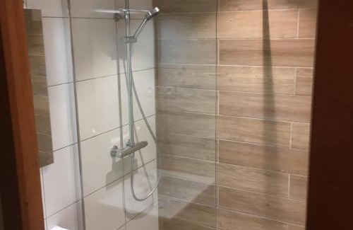 Valloire Apartamento | Appartement 2 chambres, 6 pers, animaux acceptés, balcon, proche parking - FR-1-263-75