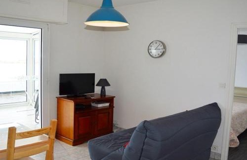 Tregastel Apartamento | Appartement avec accès direct plage, WiFi, animaux acceptés et parking privé à Trégastel - FR-1-542-5