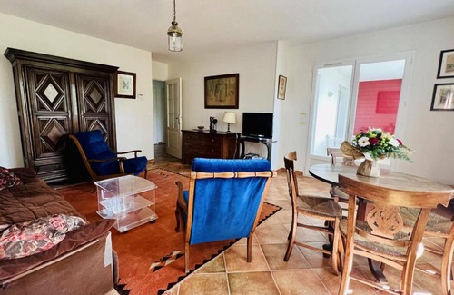 Cambo-les-Bains Apartamento | Appartement Cambo-les-Bains, 2 pièces, 2 personnes - FR-1-495-61