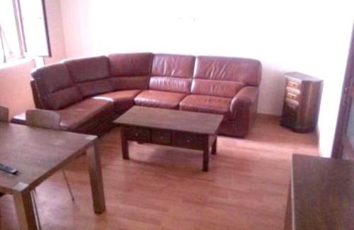 Roanne Apartamento | Appartement confortable à Roanne avec jardin et parking