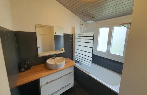 Casteljaloux Apartamento | Appartement cosy et climatisé pour 1 à 4 personnes 150m place Gambetta