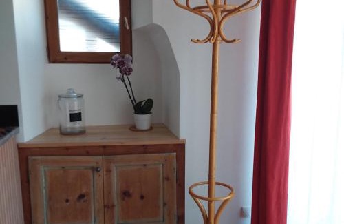 Les Sagnieres Apartamento | Appartement dans maison de village