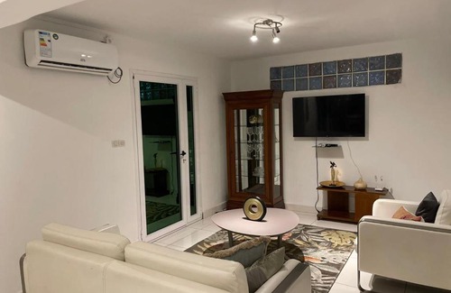 Komo-Mondah Apartamento | Appartement Flora Gabon