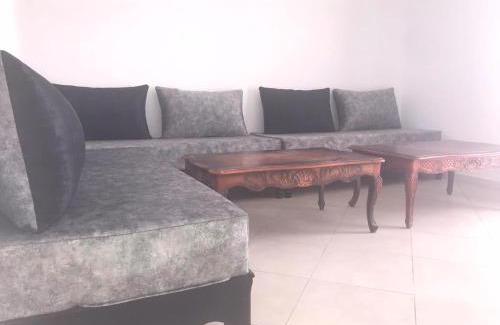 Hai Menaouer Apartamento | Appartement Ghazaouet front de mer