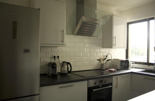Enghien-les-Bains Apartamento | Appartement moderne 3 ch-5pers- 15min de Paris