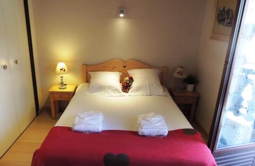 Les Gets Apartamento | Appartement T2 au pied des pistes, cœur de village - 3 étoiles - 4 personnes - FR-1-598-65