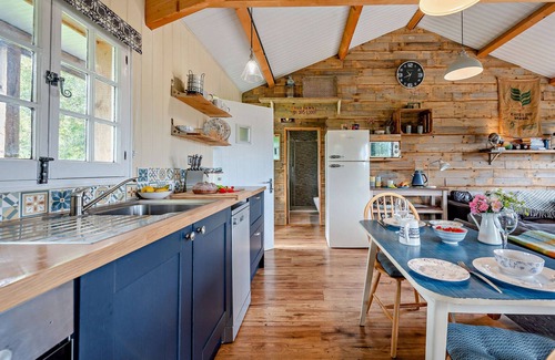 Dre-fach Felindre Casa | Apple Shack - Una Habitación Casa, Capacidad 2