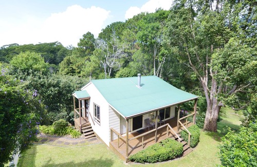 Montville Cabaña | Apple Tree Cottage & Studio