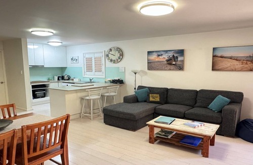 North Avoca Apartamento | Encantador apartamento independiente de dos dormitorios en la planta baja