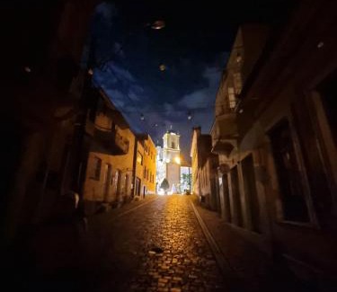 Rocio Pequeno Apartamento | Apto Climatizado c/Sacada e Churrasqueira KN0522