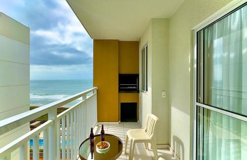 Barra Velha Apartamento | Apto completo com VISTA MAR em CONDOMINIO RESORT FRENTE MAR em Barra Velha 2 quartos AR CONDICIONADO CHURRASQUEIRA privativa Cozinha Completa PISCINA vaga de Garagem - VIL3