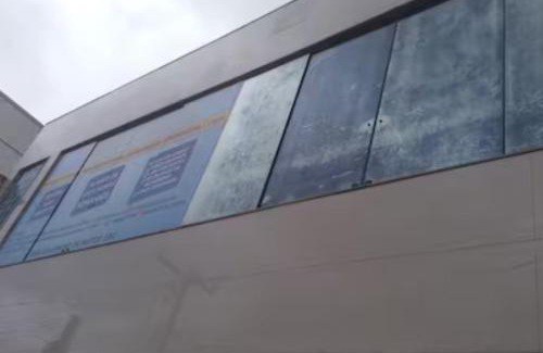 Vicente de Carvalho Apartamento | Apto202 a 100 mts do Shopping Carioca, Brt e Metrô