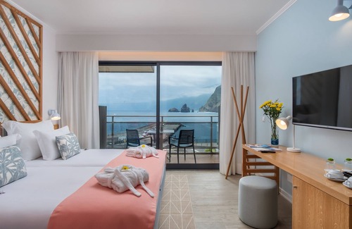 Porto Moniz Hotel | Aqua Natura Bay