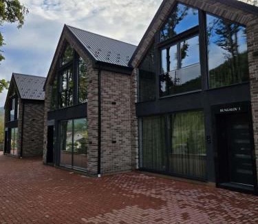 Sumadija Hotel | Aqua Raj ND