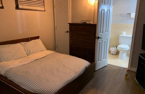 Village at Camelback Apartamento | Aquatopia Waterpark-Pool-Tennis-Paintball- ZipLine 127