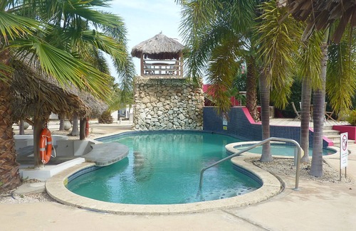 Waterlands Village Cabaña | Aquavilla - Luxurious 3 Bed Waterfront Villa In Private Gated Vacation Resort