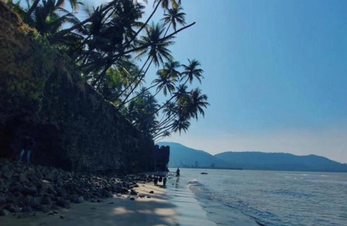 Revadanda Alquiler De RV | Arabian sea camping Double Room 5