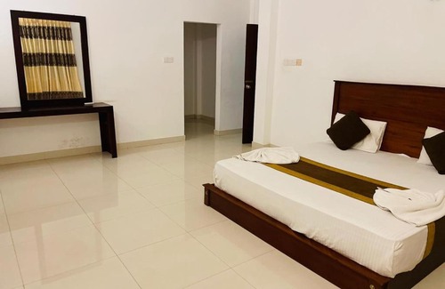 Seeduwa - Katunayake Hotel | Aradhana Airport Transit hotel