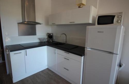 Llanca Apartamento | ARAN 14 - Apartamento acogedor y con muy buenas vistas del mar. - ES-228-86