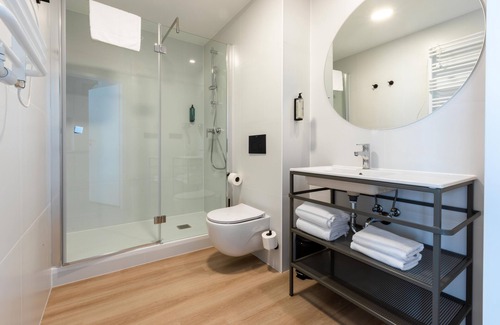 Uniescie Hotel | ARCHE Fabryka Samolotów w Mielnie