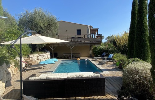 Chateauneuf-Grasse Villa | Le Figuier Architect villa Piscina privada vista panorámica clase 4 estrellas