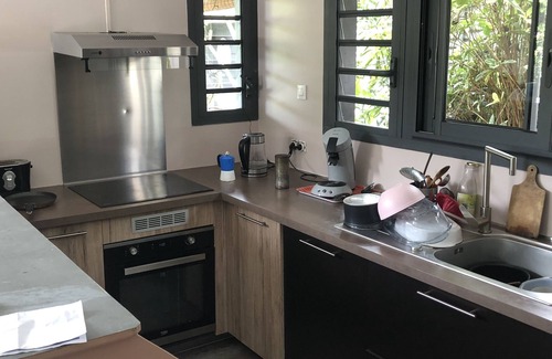 Etang Sale Les Bains Villa | architect-designed villa with pool