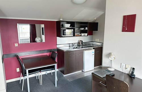 Palmerston North Hotel | Arena Lodge