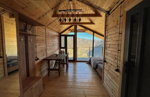 Alaverdi Chalet De Esquí | ARMBEE Honey Farm