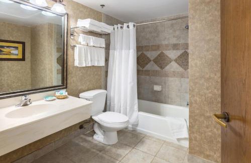 Alexandria Complejo | Arrowwood Resort Hotel and Conference Center - Alexandria