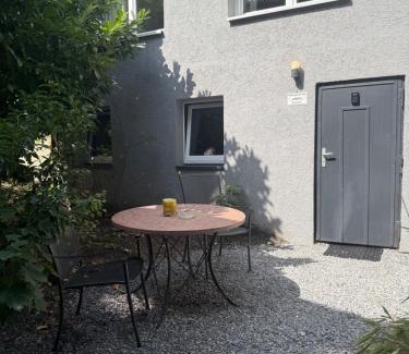 Menden Apartamento | Art Boutique Budget Apartment im Hinterhof Menden Altstadt