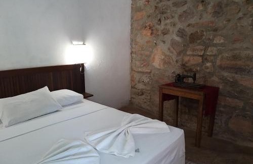 Igatu Hotel | Art Hotel Cristal de Igatu