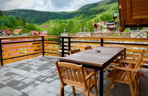Pejë Chalet De Esquí | Art Resort