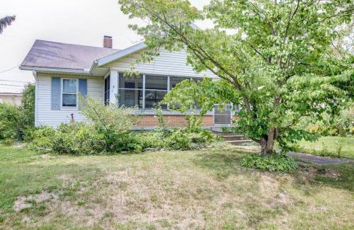 South Bend Casa | Artist’s Vintage Home 5 mins from ND Campus
