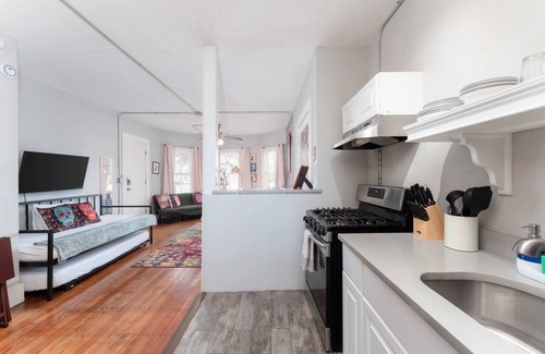 Central City Apartamento | ArtMusicEntertainment+Downtown+PetsOK+Walk2Shore