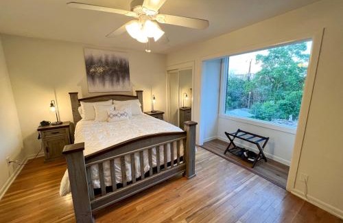 Crownhill Park Casa | Artsy Bohemian - 2 Min to Airport -TheGoodPlace#2