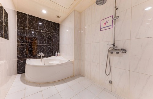 Araemojong Hotel | Asan Carnegie