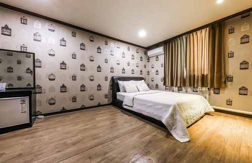 Oncheon-dong Hotel | Asan D-day