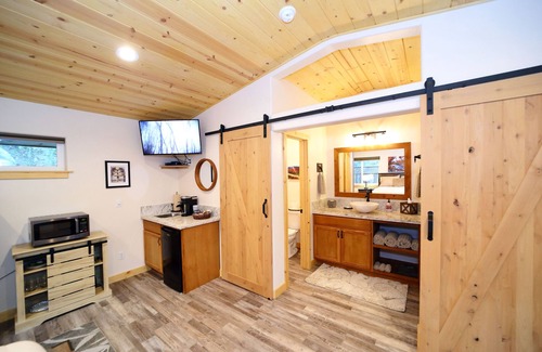 Three Rivers Casa | Ash Mountain Suite 1 mile to Sequoia Natl Park!