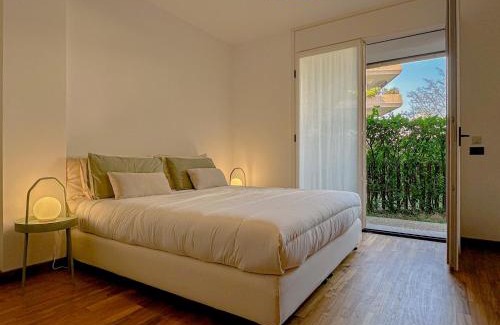 Lecco Apartamento | Aspromonte Lakeside Suite - Lecco Garden Retreat