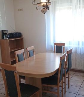 Trubenhausen Apartamento | ASX Tr1 Monteurzimmer -Ferienzimmer