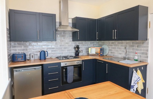 Hele Cabaña | At the Bay Apartment