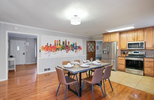 Atlanta Casa | Atlanta 4BR Family Home | King Bed + Yard +FirePit