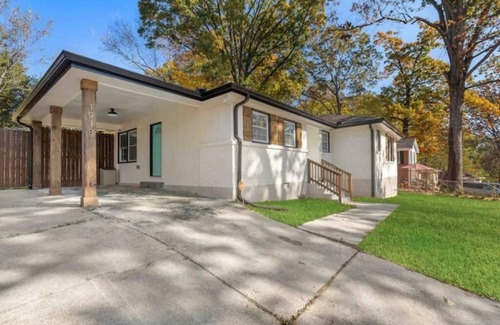 Gresham Park Casa | Atlanta Best Value 10 minutes from downtown ATL