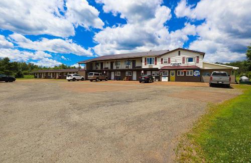 Berry Mills Hotel | Atlantic Motel