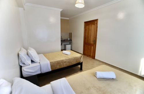 Tamraght Cama Y Desayuno | Atlantica Ifri Surf Accommodation